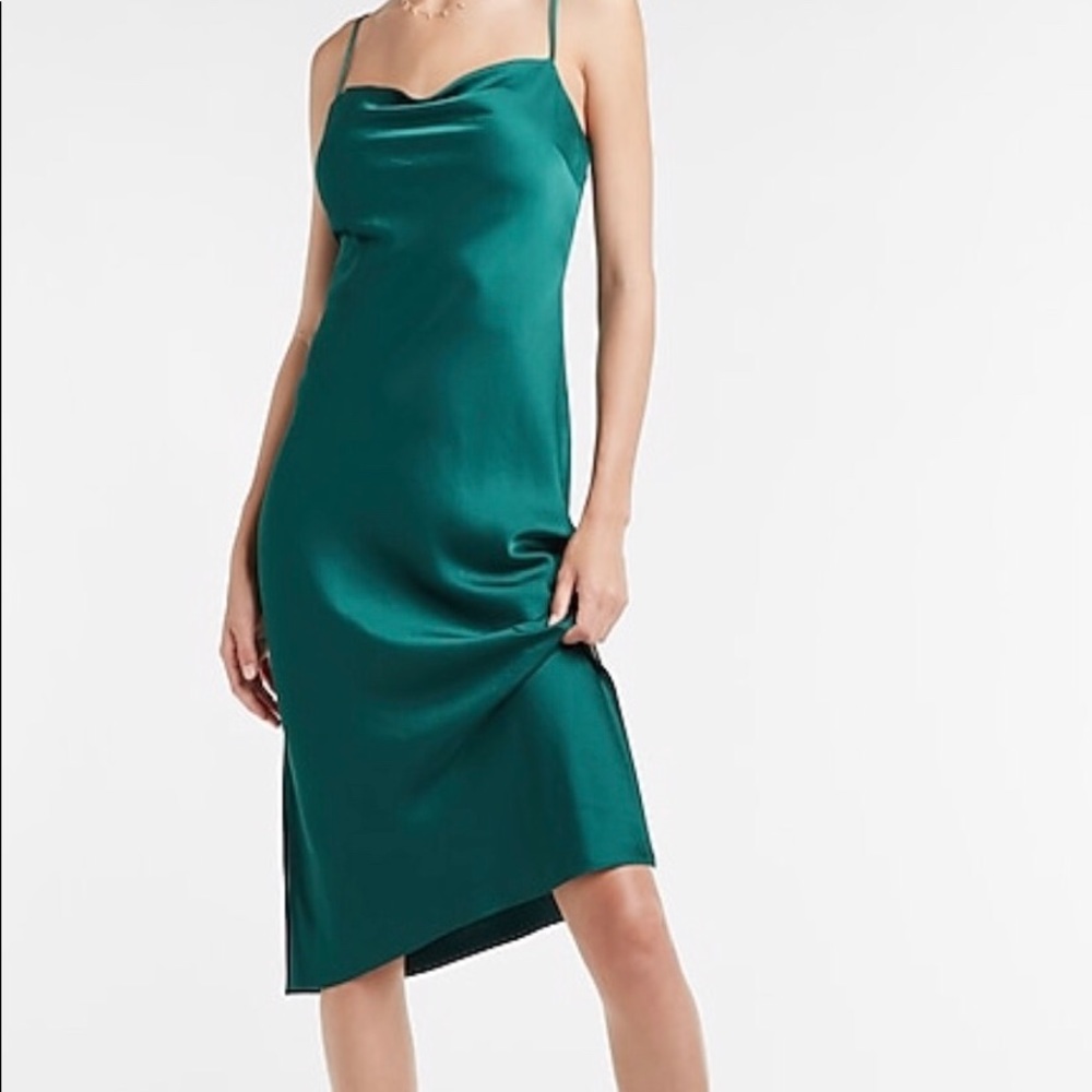 Satin Cowl neck dress💃